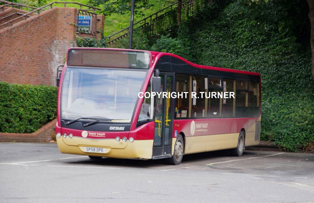 Tanat Valley Coaches 281 SP58 DPE.