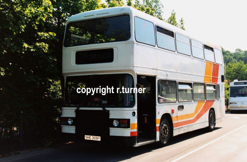 Tanat Valley Coaches SHE 308Y.