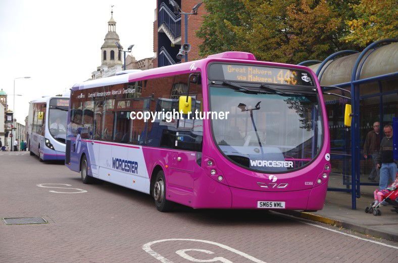 First Midland Buses 63366 SM65 WML.