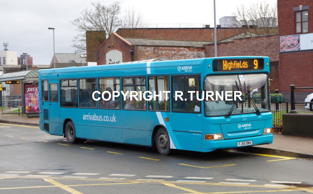 Arriva Midlands North 2371 FJ55 BWA.