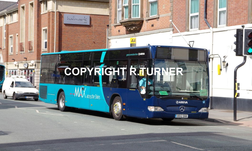 Arriva Midlands North 3932 BD12 DHK.