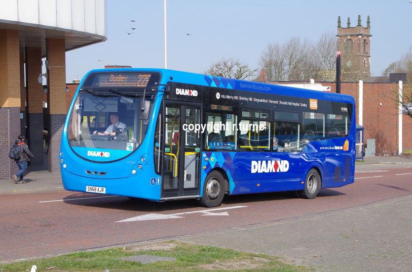 Diamond Bus 20165 SN68 AJR.