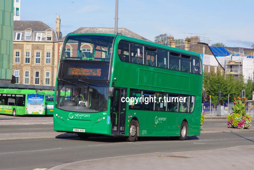 Newport Bus 401 SN62 AOO.