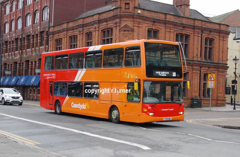 Cardiff Bus 351 YT10 UWJ.
