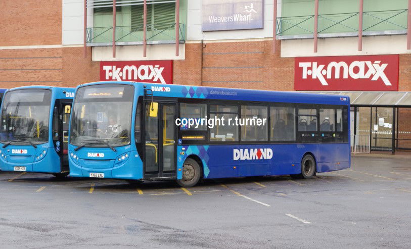 Diamond Bus 30965 YX63 ZXL.