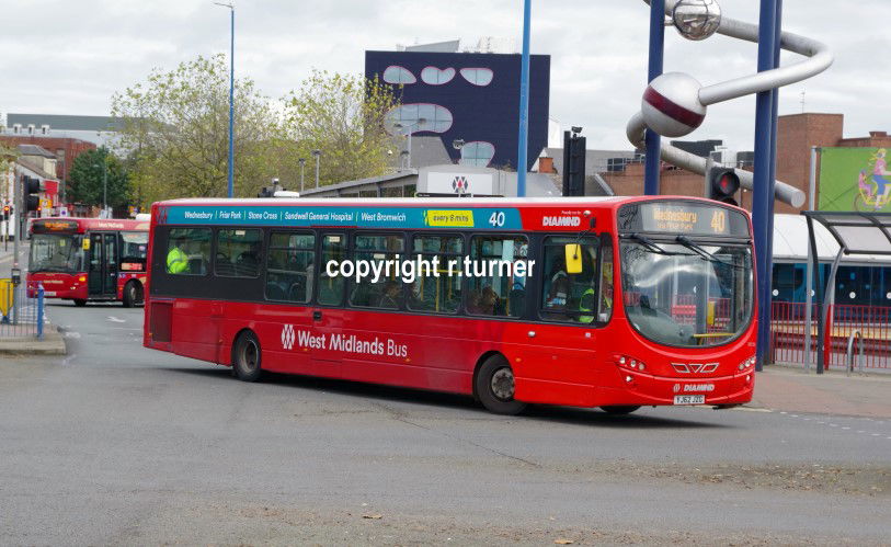 Diamond Bus 32130 YJ62 YJ62 JZG.