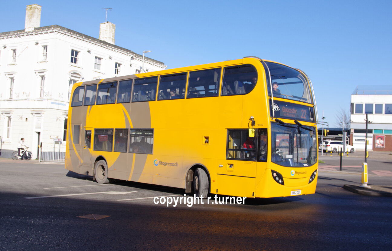 Stagecoach West 15859 VX62 CZT.