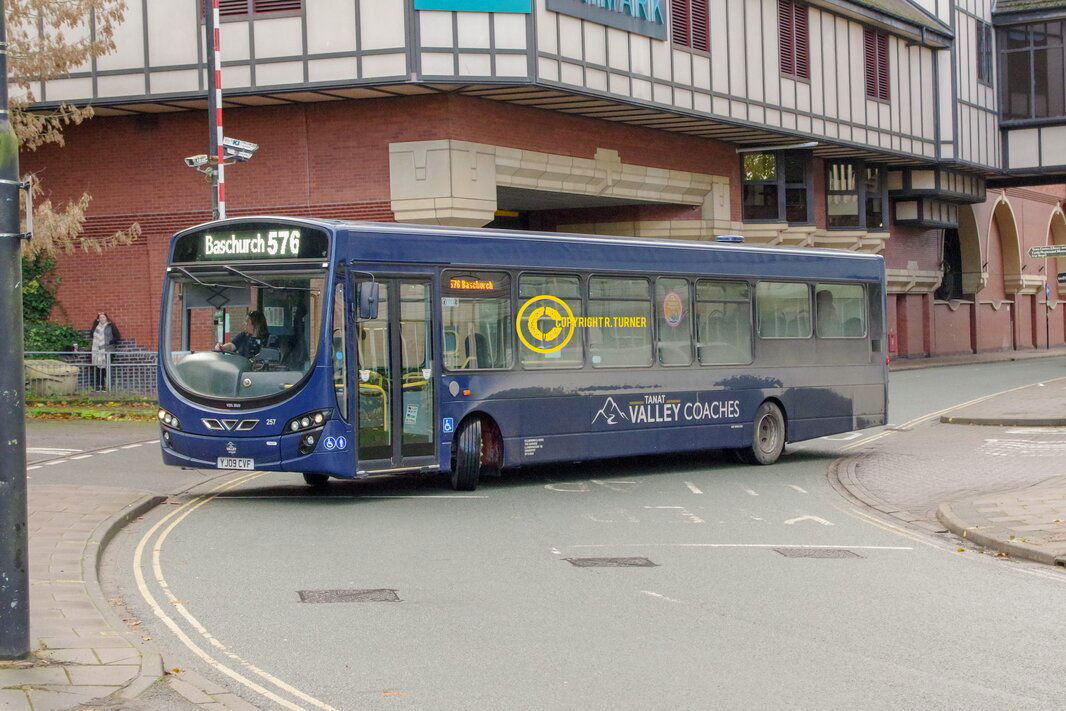 Tanat Valley Coaches 257 YJ09 CVF.