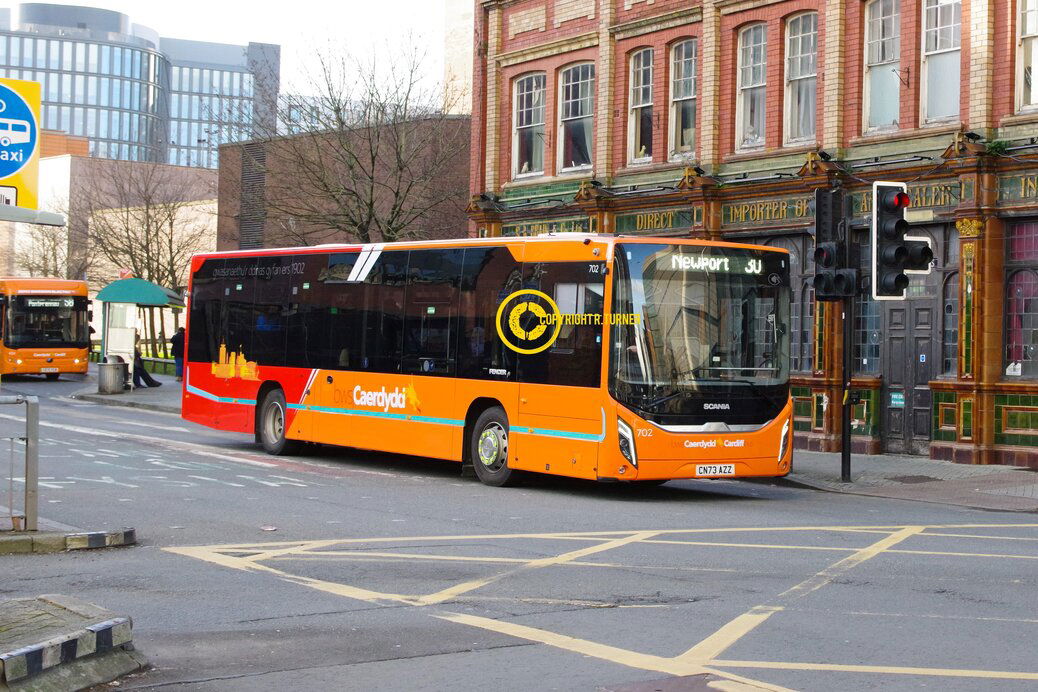 Cardiff Bus 702 CN73 AZX.