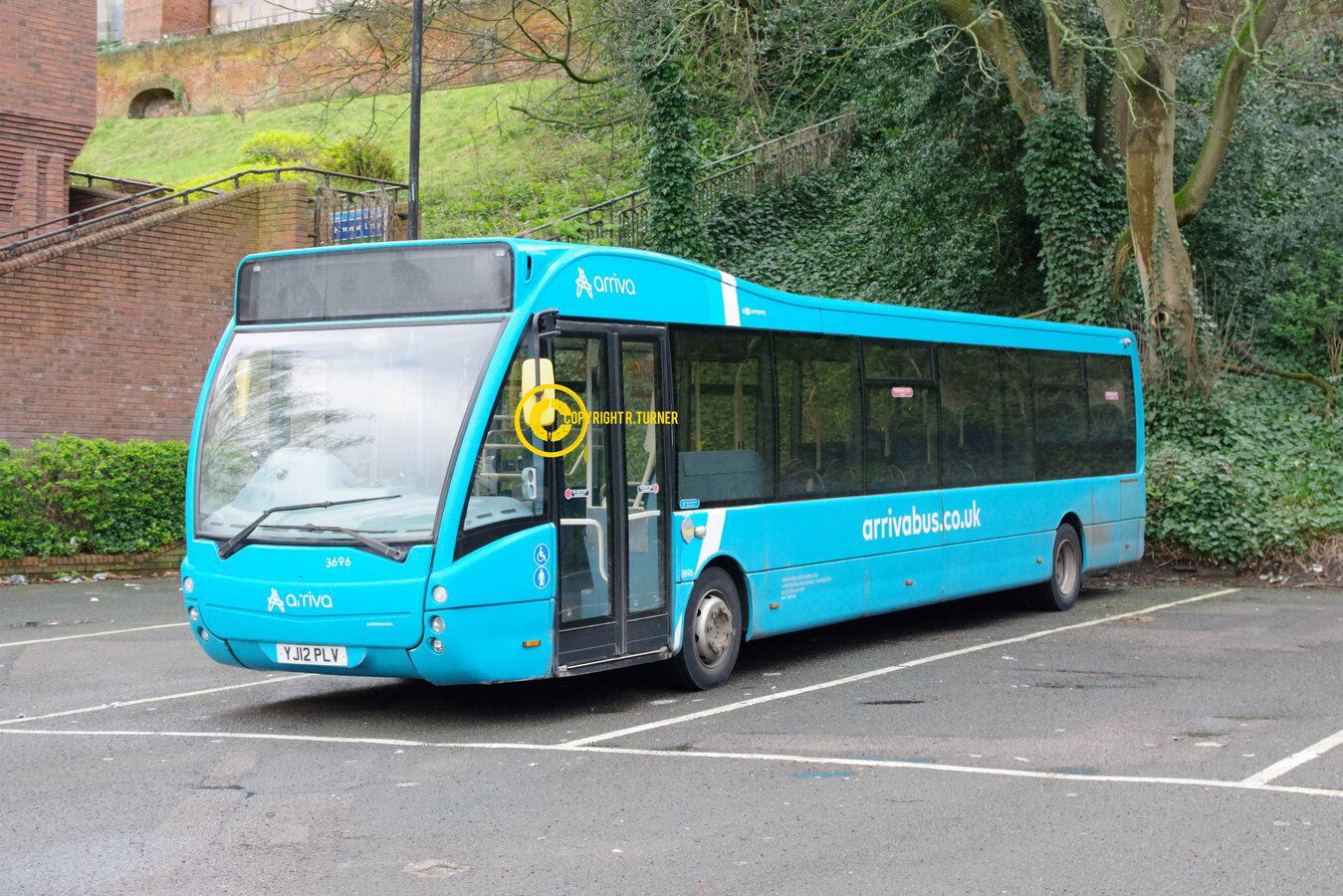 Arriva Midlands North 3696 YJ12 PLV.