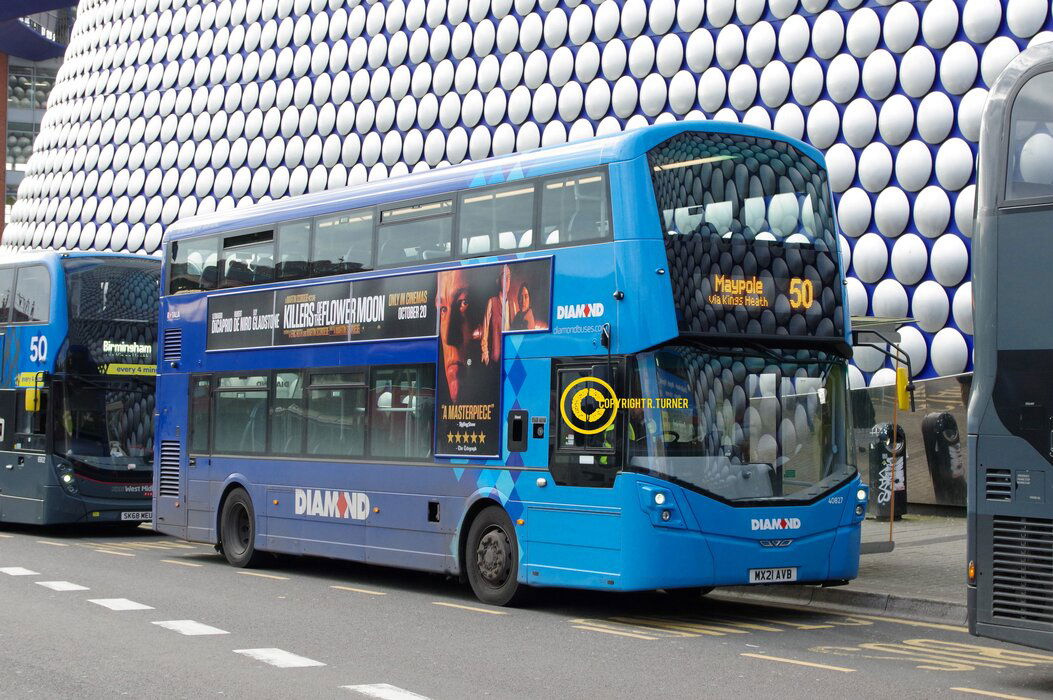 Diamond Bus 40827 MX21 AVB.