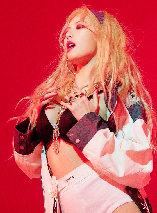 HYUNA
