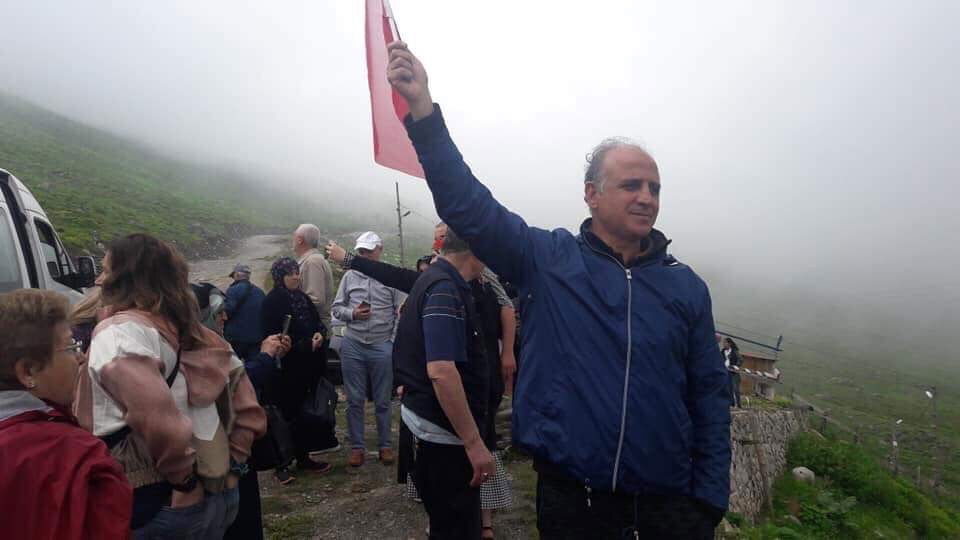 KAÇKARLARIN ZİRVESİNDEYİZ