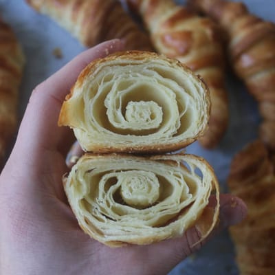 קרואסון חמאה