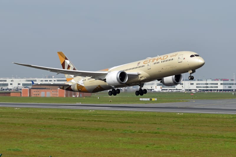 La Lignes & Corporate