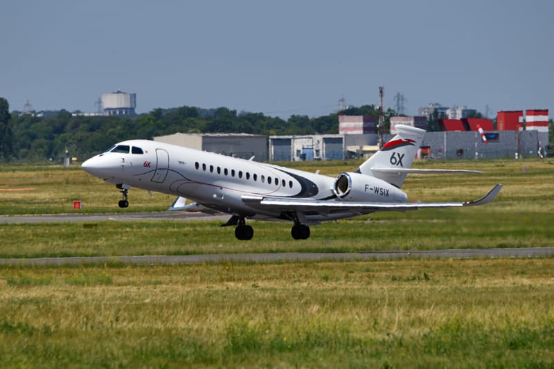 La Lignes & Corporate