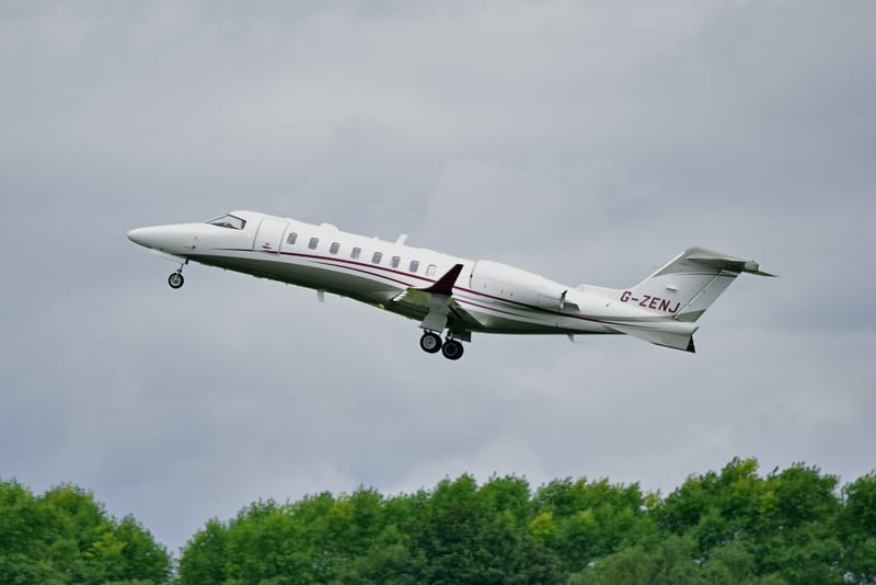 La Lignes & Corporate