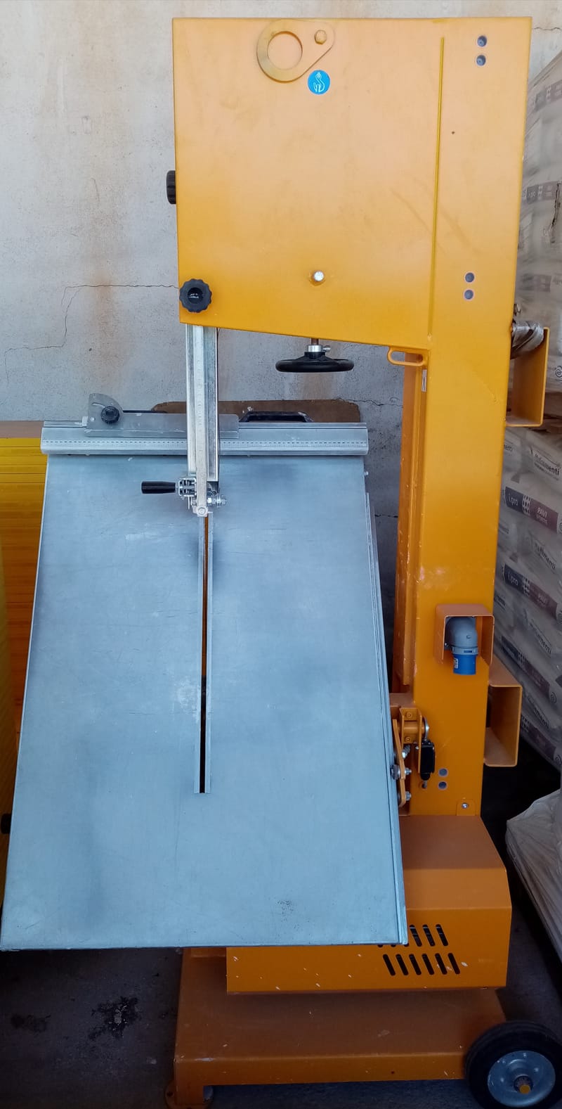 NOLEGGIO MACCHINA SEGA A LAMA