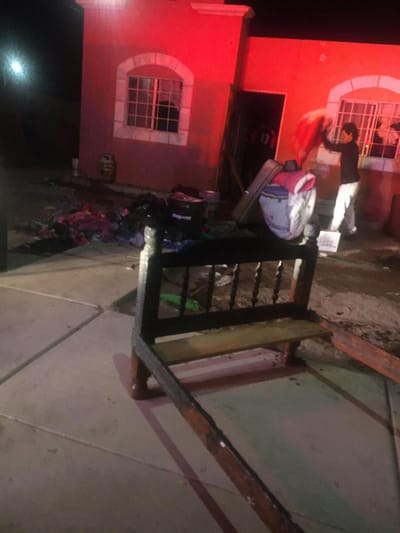 SE INTOXICAN MENORES POR HUMO DE INCENDIO EN VIVIENDA