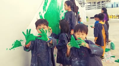 Group Painting- the Biggest Christmas Tree