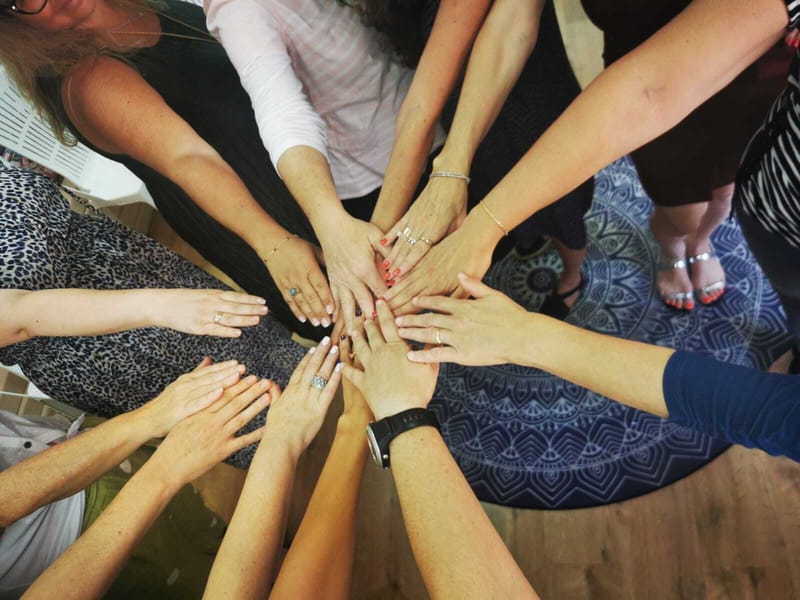 מעגל תנופה כפר סבא - מפגש חודשי קהילה נשית עסקית