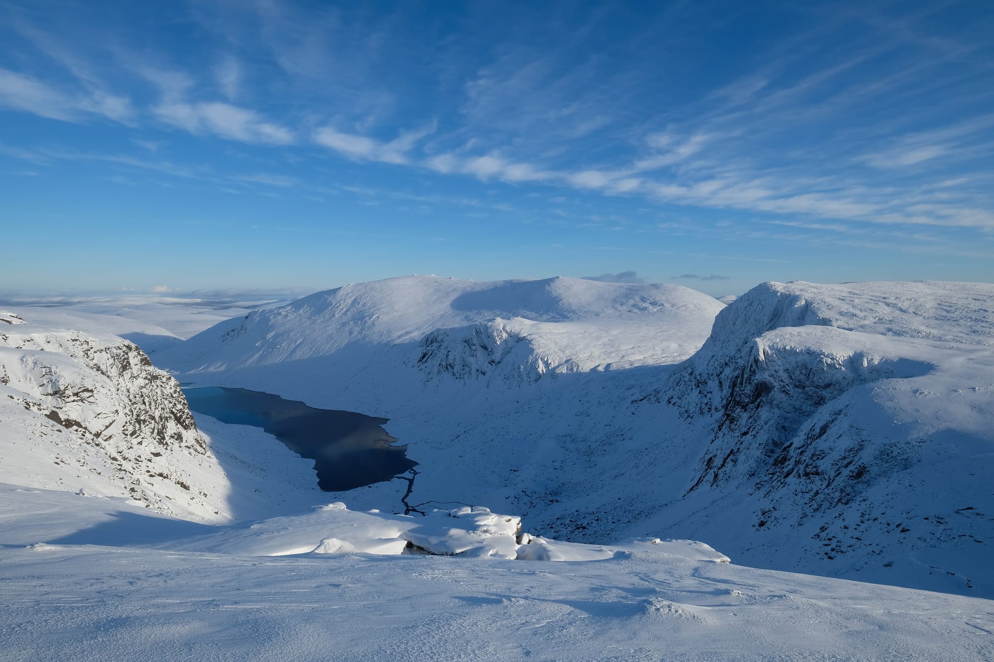 Loch Avon Basin from Feithe Buidhe