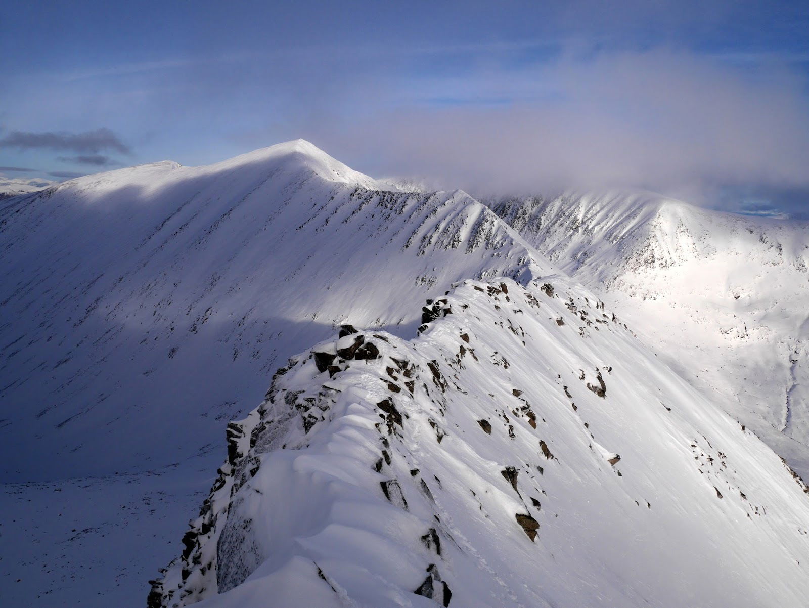 Carn Mor Dearg arete, Ben Nevis in Winter