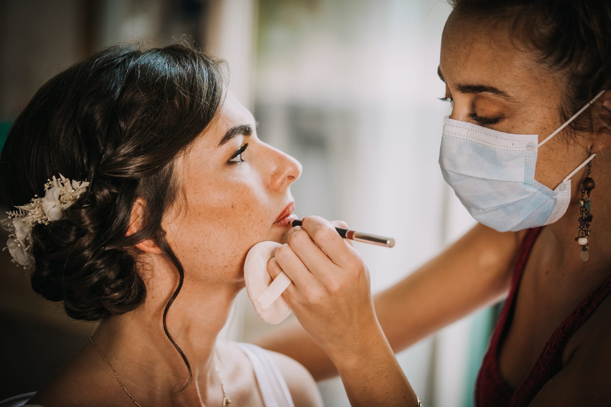 Mise en beauté lumineuse et élégance