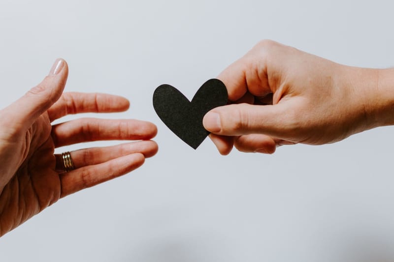 Qual è la tua visione delle relazioni? Un utile esercizio di auto-esplorazione per aumentare la consapevolezza!