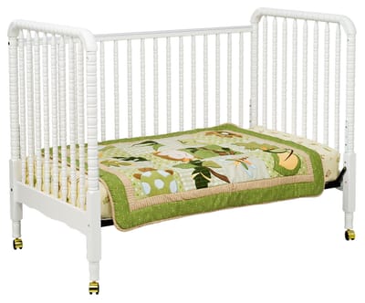 Newborn Baby Cribs and Mattress : Issues to get Consideration