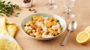Gnocchis au citron, crevettes, noisettes et crème de chou rave
