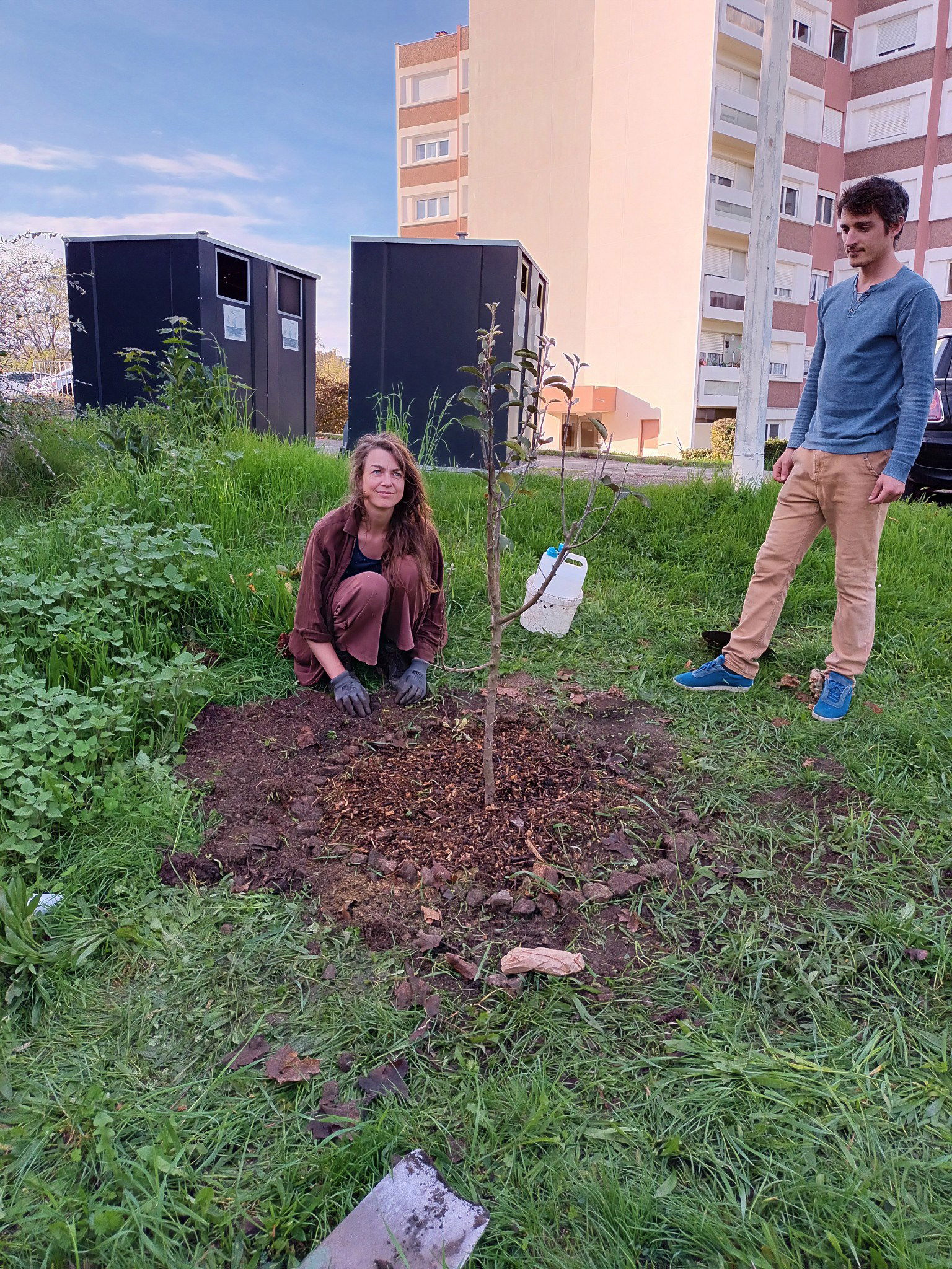 LA CRÉATION DE COMPOST PARTAGé