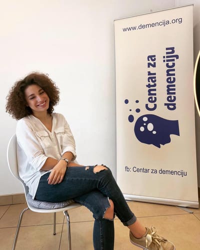 PREDRASUDE - OSJEĆAJ SRAMA KOD OSOBA KOJE IMAJU SIMPTOME - video