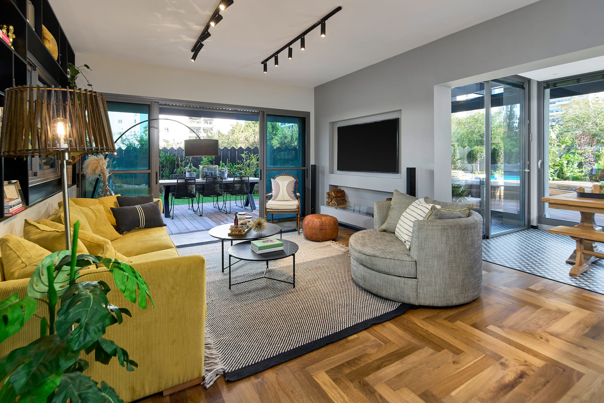 דירת גן בתל אביב