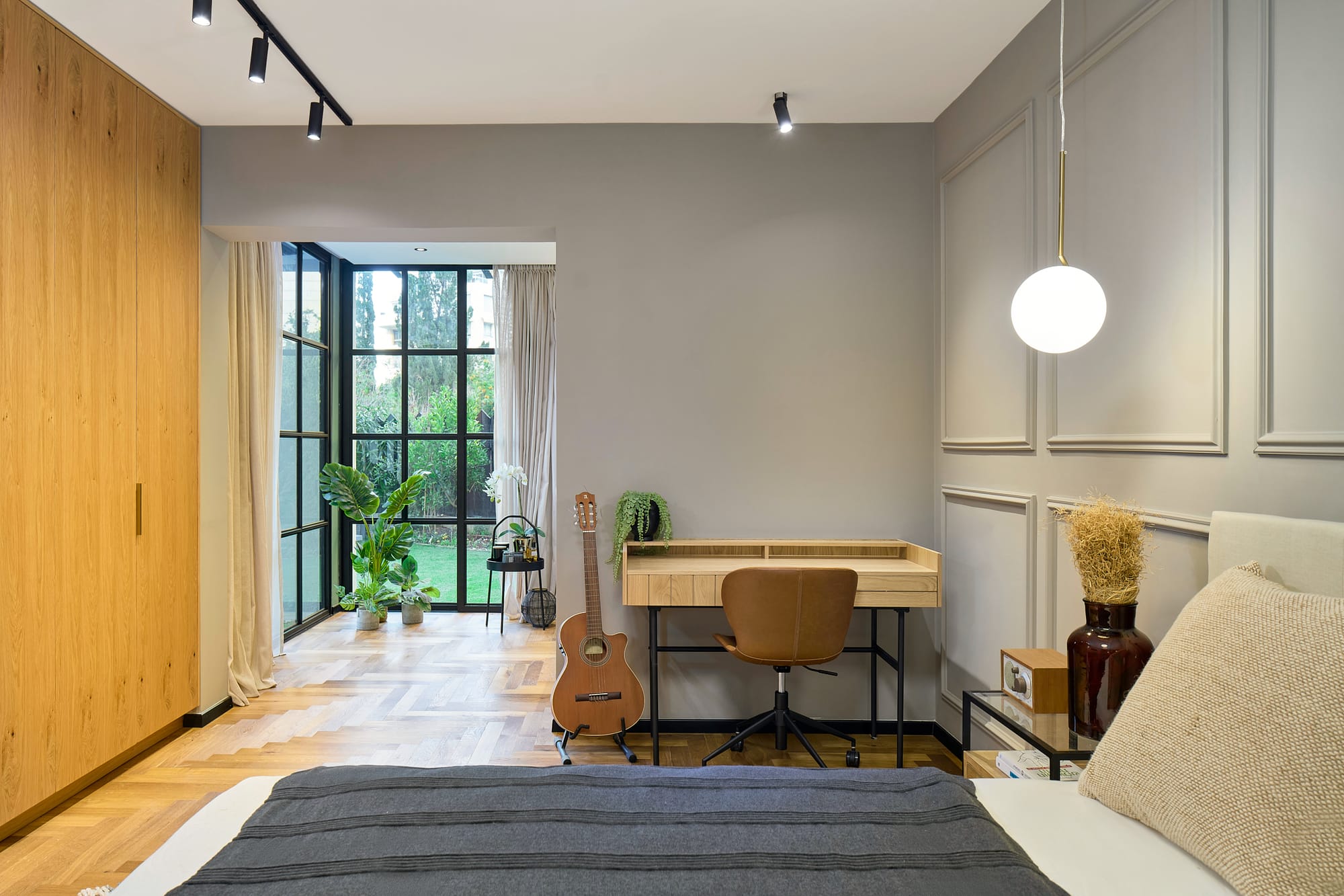 דירת גן בתל אביב