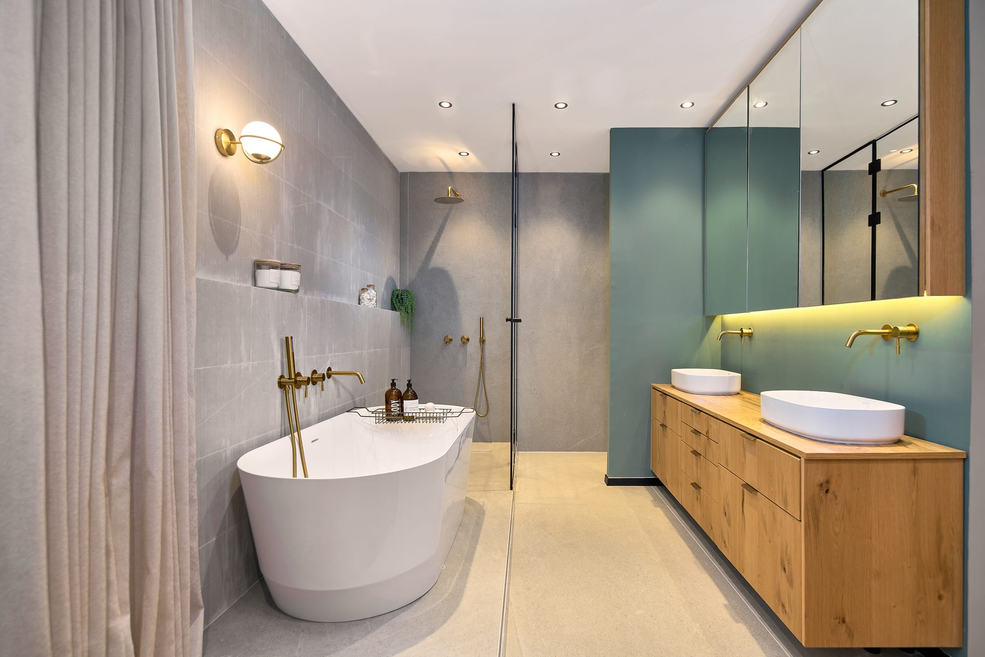 דירת גן בתל אביב