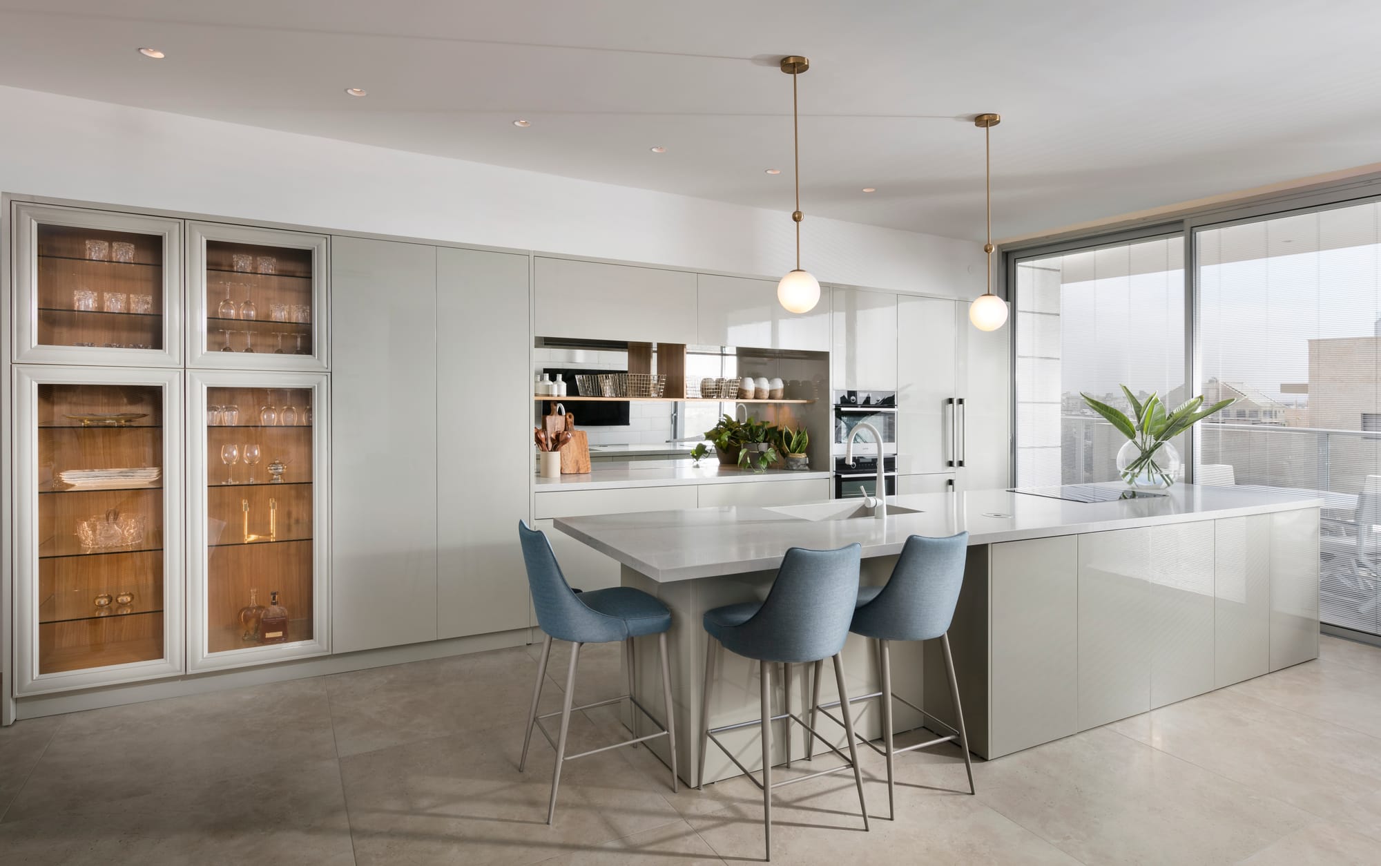 מיני פנטהאוז בחולון