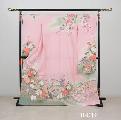 可愛い振袖レンタル