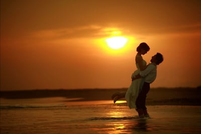 少し早いけど海ロケ！