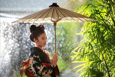 成人式の雨ロケ