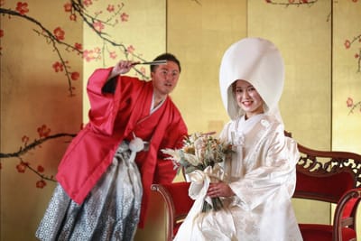 新郎が盛り上げる撮影