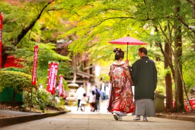 お寺でフォトウェディング