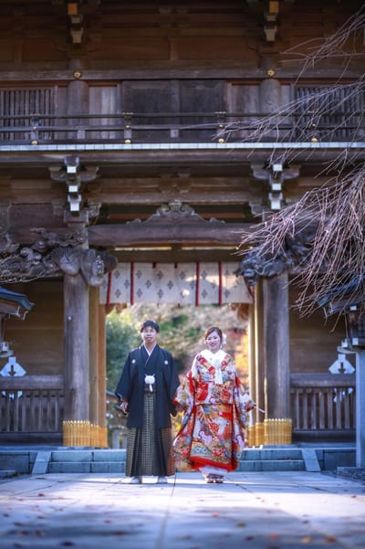 神社でフォトウェディング