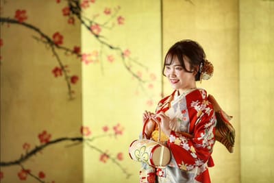 金屏風で成人式フォト