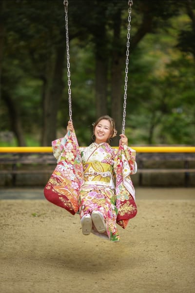 ブランコで成人式フォト