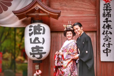 お寺でフォトウェディング