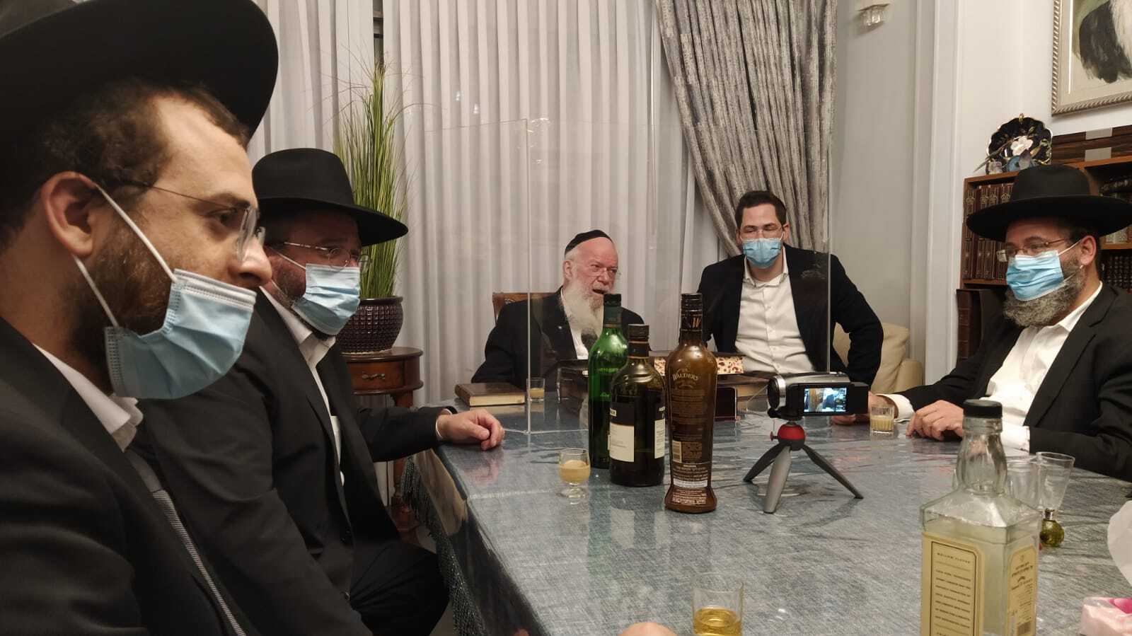 מעמד הלחיים לפתיחת 'קיבוץ התלמידים' לזמן אלול - בבית מדרשו של מרן המשגיח שליט"א