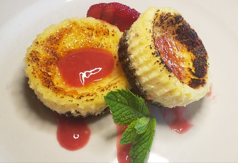 Brûléed Cheese Cake Bites