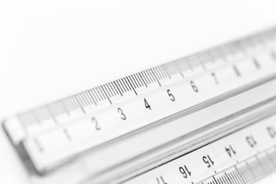 לפנים משורת הדין