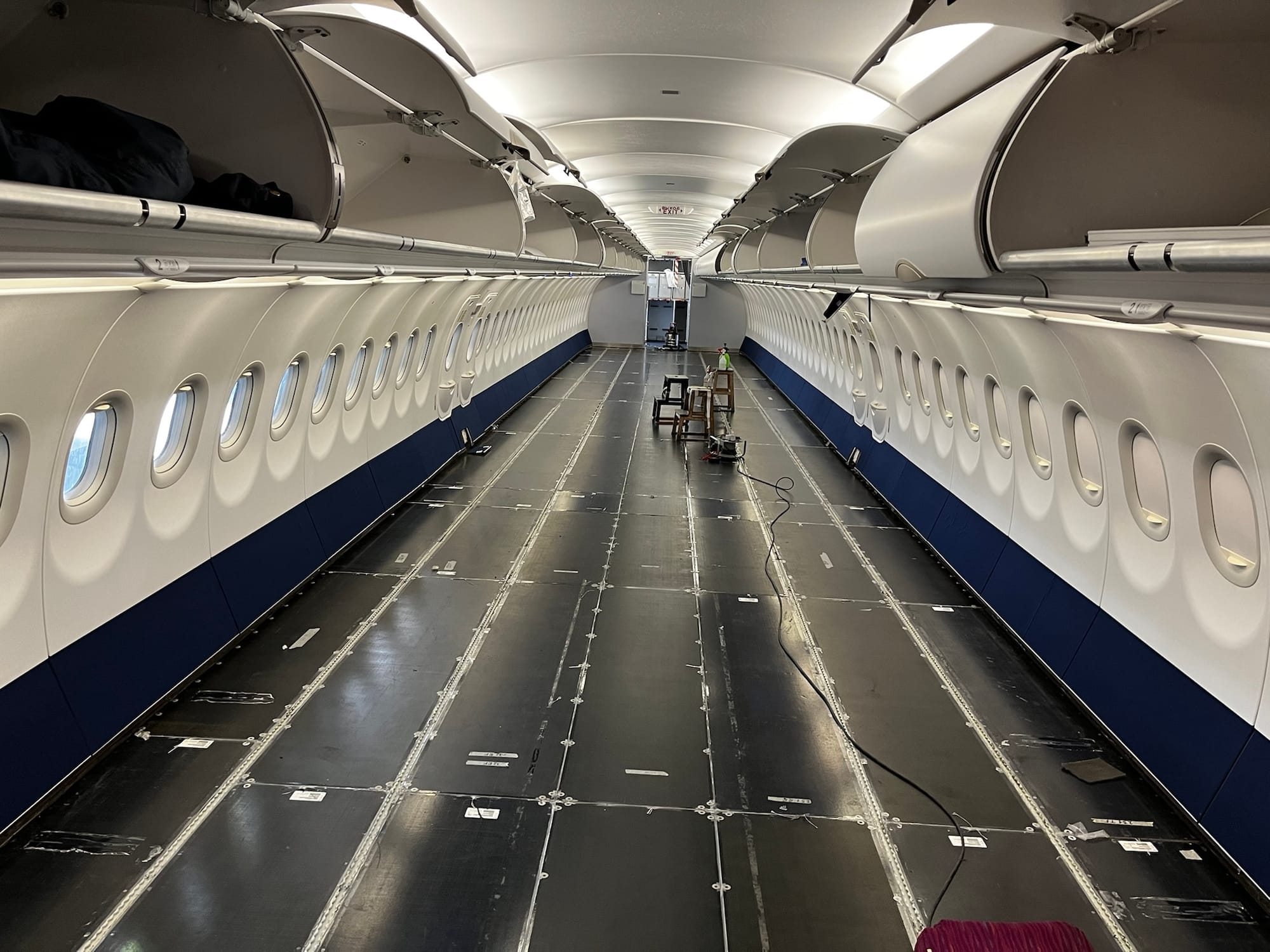 SKY EXPRESS - HELLAS Delivery 